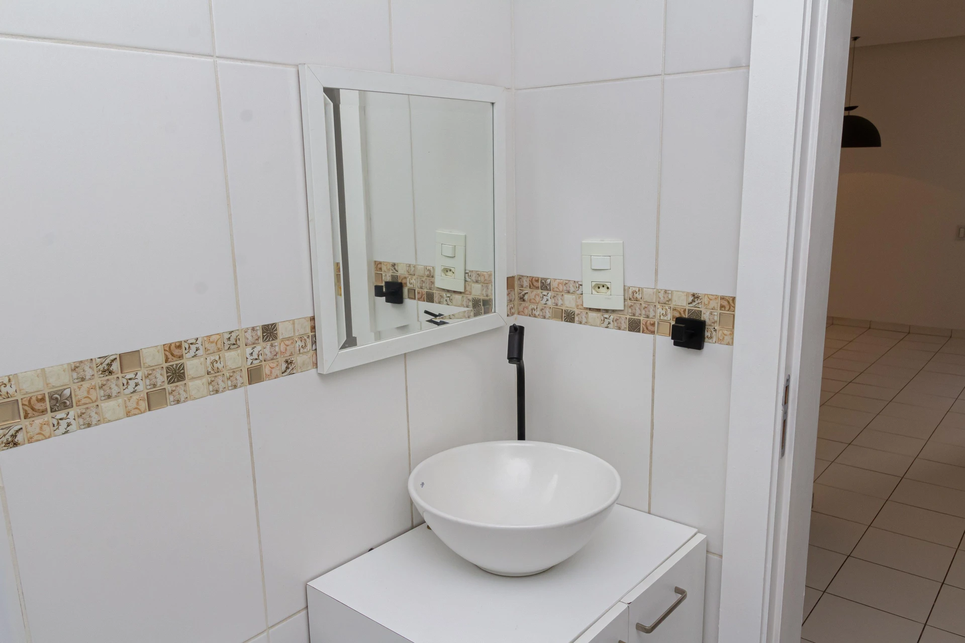 2-bedroom apartment in a building with a pool — photo 6