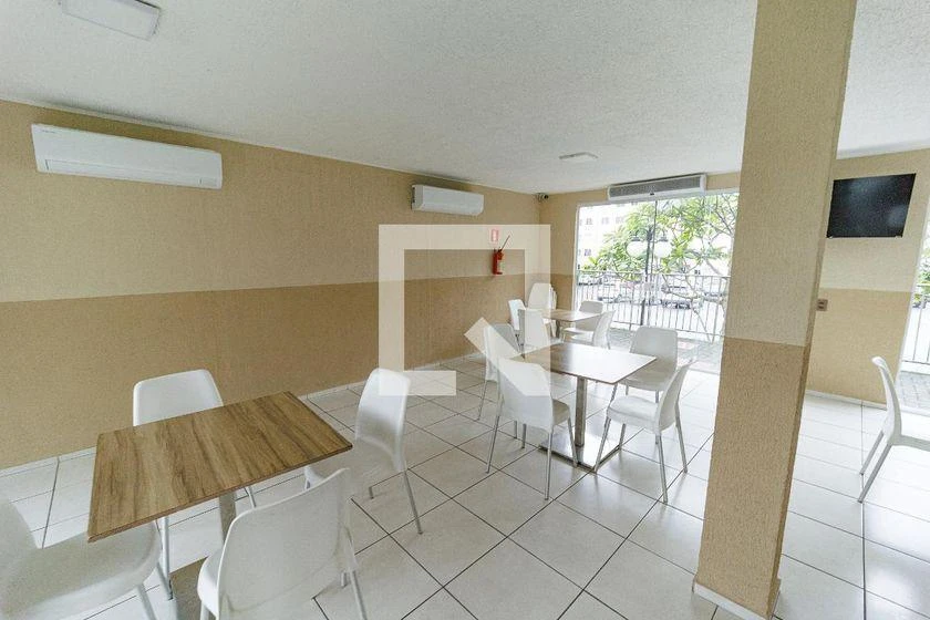2-bedroom apartment in a building with a pool — photo 24