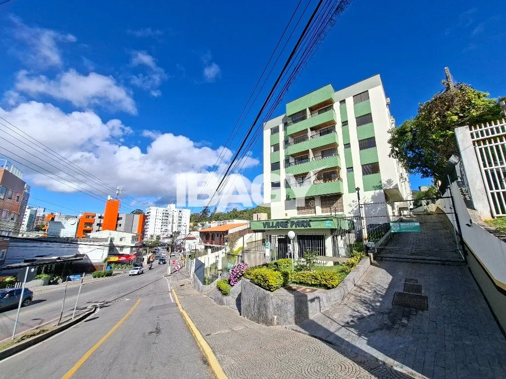 Furnished apartment with 2 bedrooms and 71 m² — photo 10