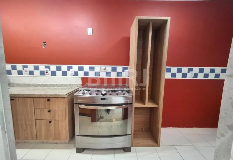 1 quarto e piso de madeira ou laminado: apartamento de 70 m² — photo 17