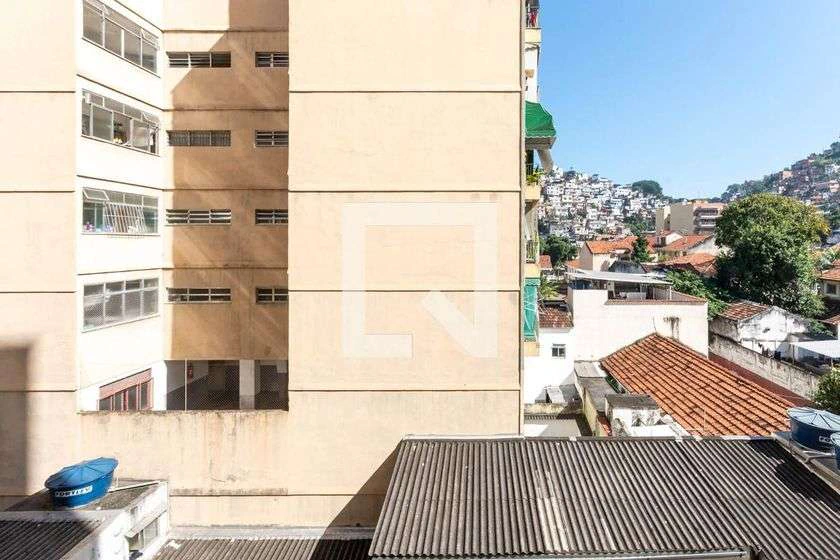 Furnished 2-bedroom apartment with 60 m² and parking — photo 6