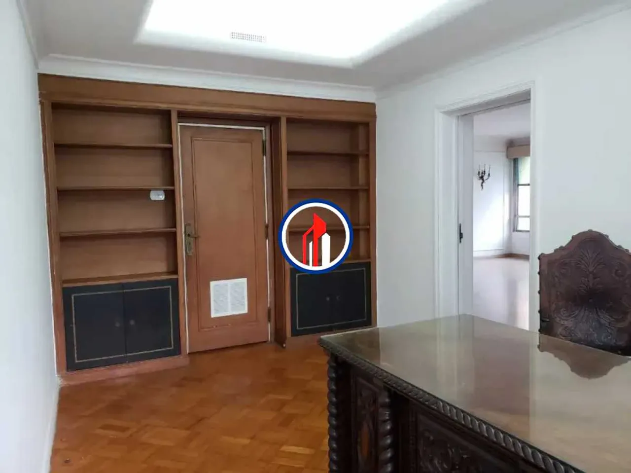 Apartment with 4 bedrooms and 5 bathrooms plus parking — photo 14