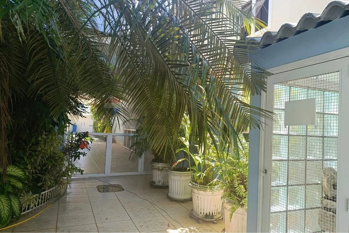 Furnished house with private garden and 5 parking spots — photo 46