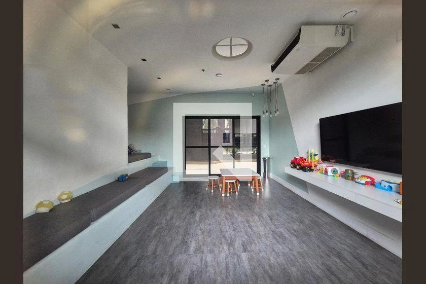 Furnished 75 m² apartment with 2 bedrooms — photo 45
