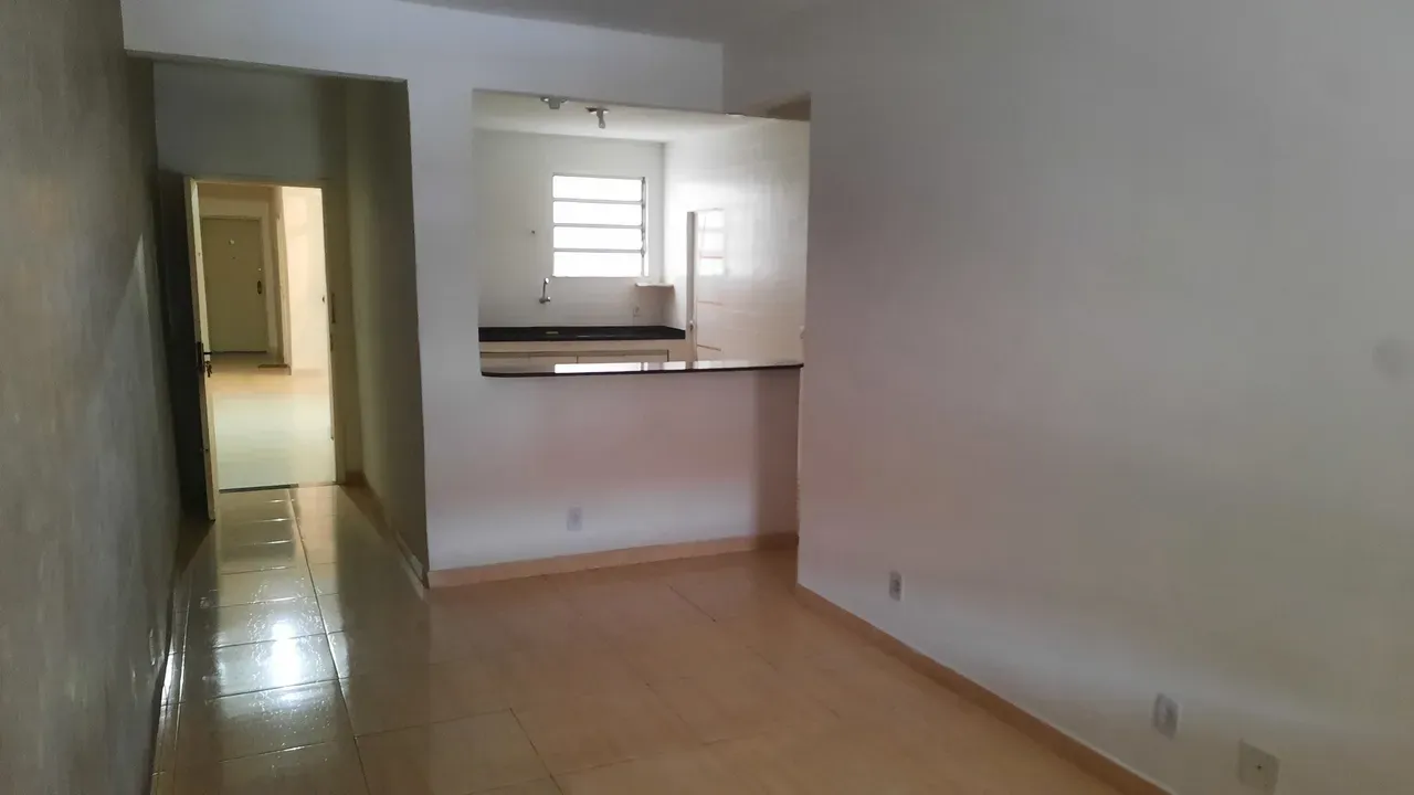 Walk-in closet in a 2-bedroom apartment, 95 m² — photo 8