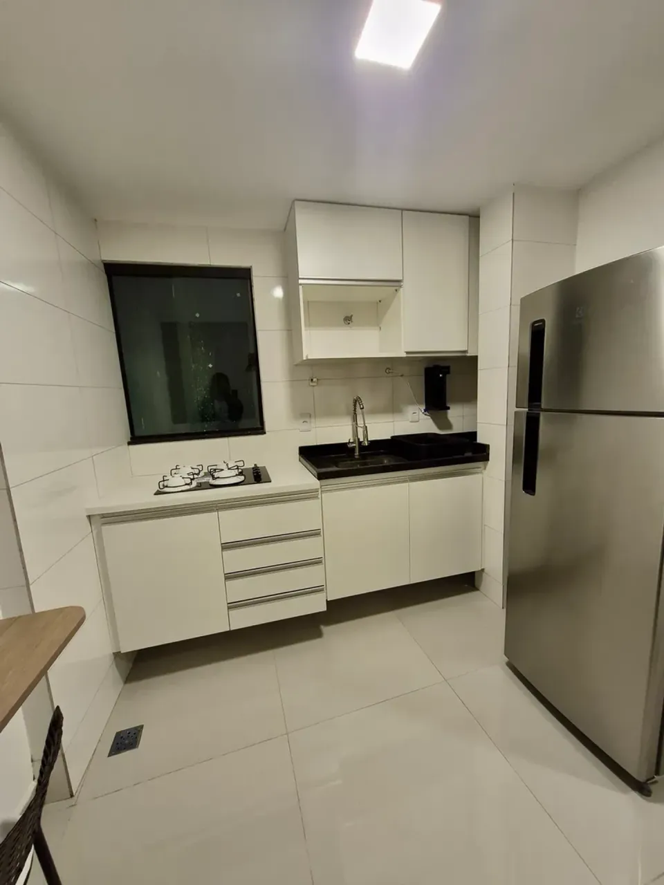 Furnished 1-bedroom apartment with balcony — photo 6