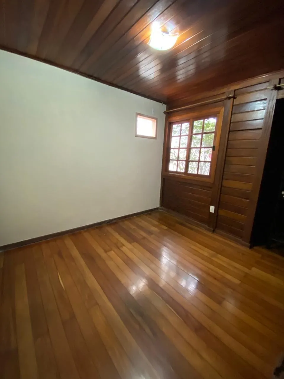 Casa com 4 quartos e 4 banheiros e box de vidro — photo 15