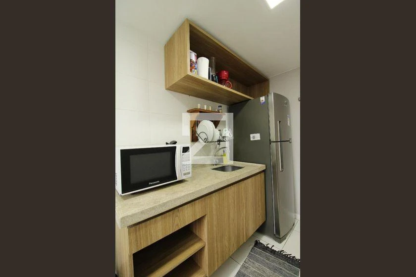 1-bedroom apartment with a glassed-in balcony — photo 50