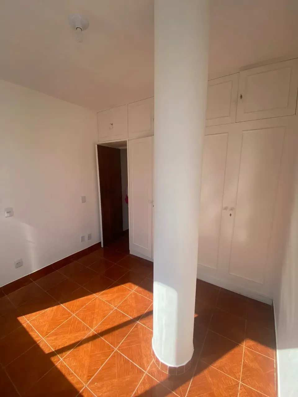 Apartamento en alquiler con 3 dormitorios y 2 baños — photo 3