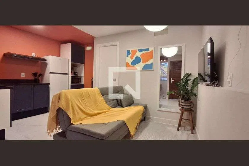 Apartamento amueblado con 1 suite y 40 m² — photo 2