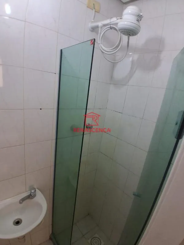 3-bedroom apartment with a mountain view in Rio de Janeiro — photo 13