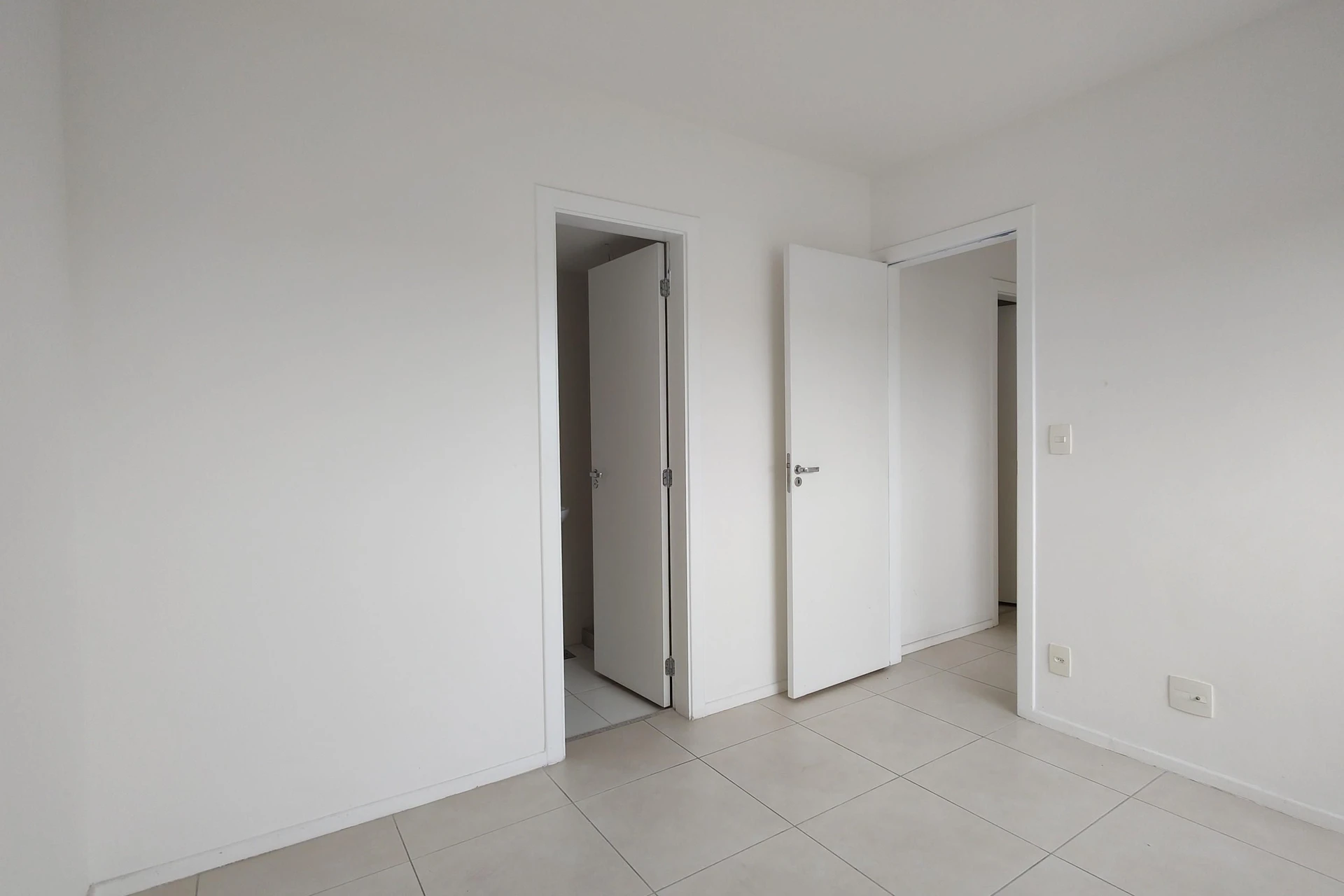 Apartamento de 2 quartos com suíte e 1 vaga — photo 25