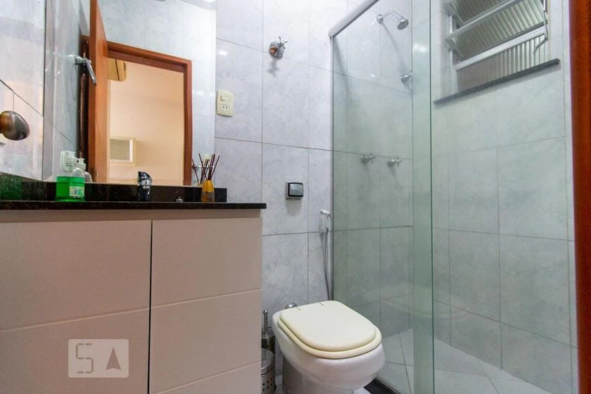 Furnished 1-bedroom apartment with open-plan kitchen — photo 16