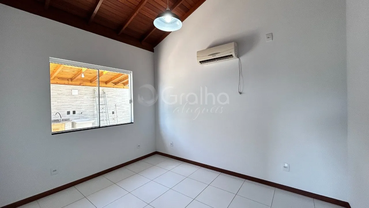 2-bedroom house, 1 with its own bathroom, 143 m² — photo 13