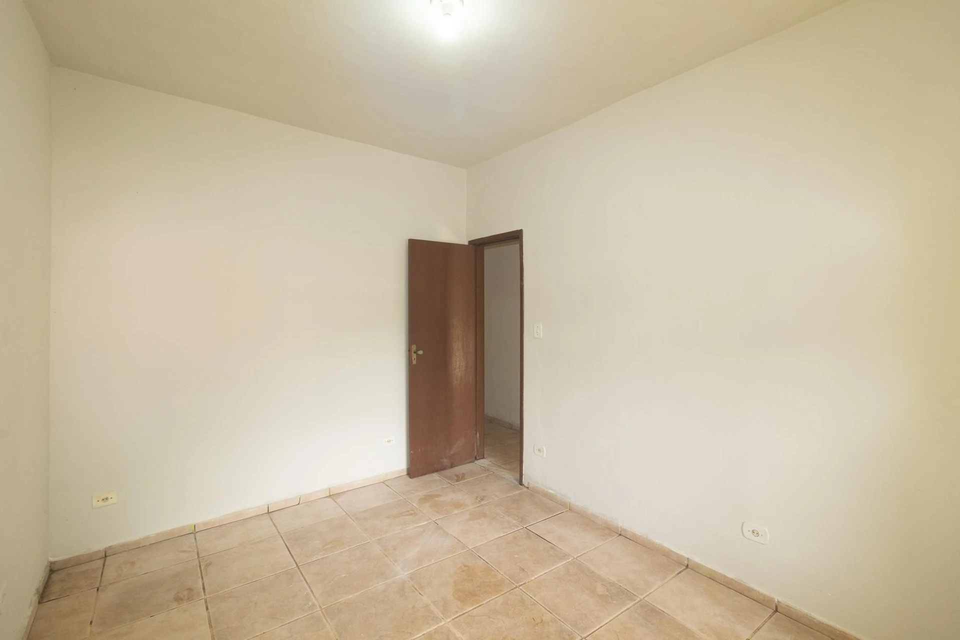Casa sin amueblar con 2 dormitorios y jardín privado — photo 22