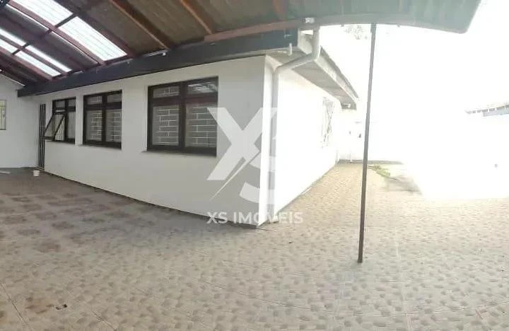 House with 195 m², 1 bedroom, and balcony grill — photo 2