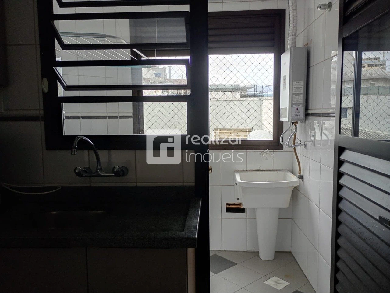 Квартира: 2 спальні, 1 з власною ванною кімнатою, 79 м² — photo 10