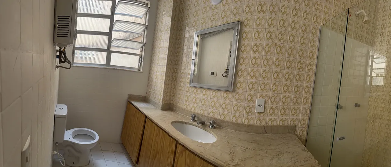 Apartment, 53 m², with wood or laminate floors — photo 4
