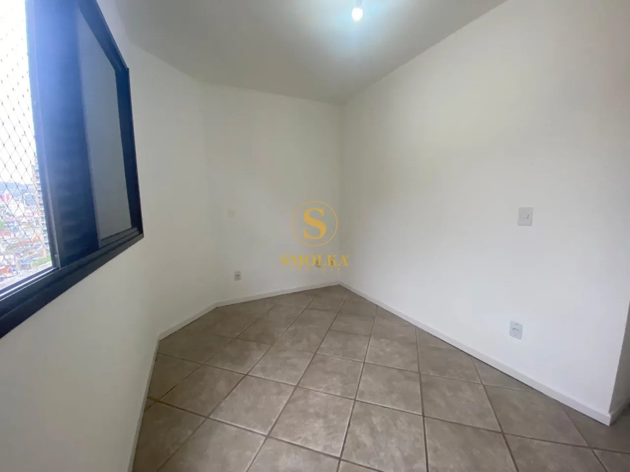 Пральна машина та 2 спальні: квартира 64 м² — photo 17