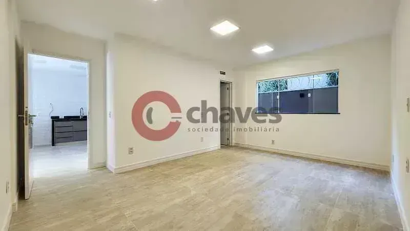 Casa com 4 quartos e 5 banheiros, cozinha integrada a gás — photo 11