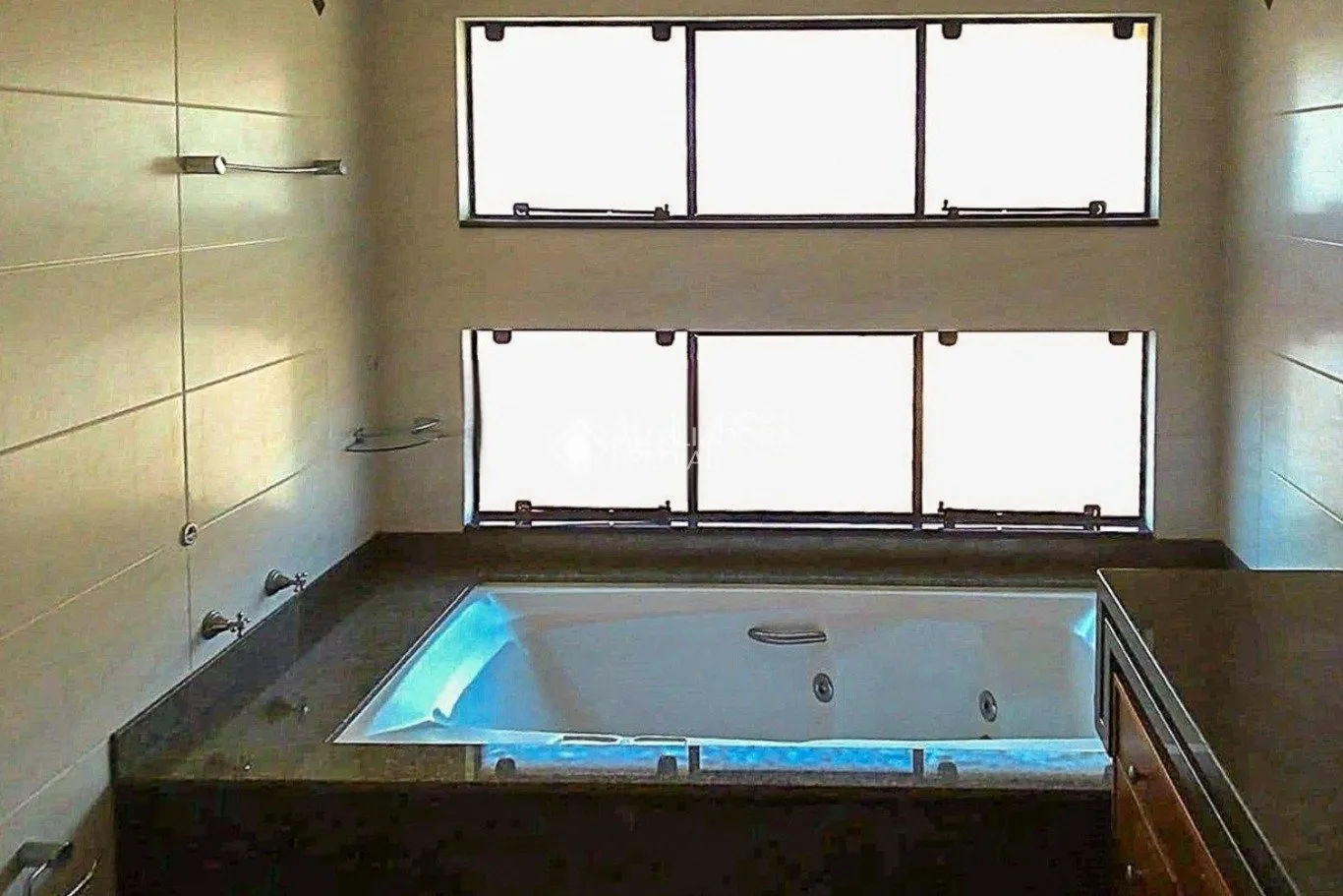 House with 3 bedrooms and 2 baths, on floor 2 — photo 5