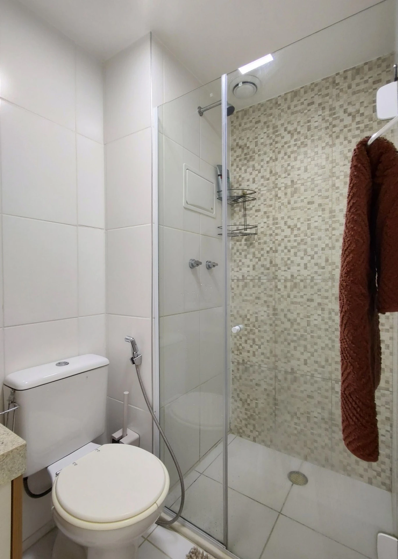 2-bedroom apartment in a building with a sauna — photo 78
