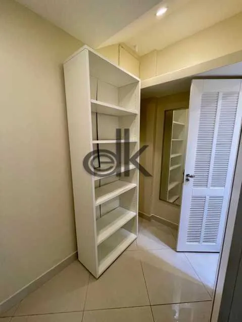 Furnished apartment, 98 m², with a glass-enclosed balcony — photo 22