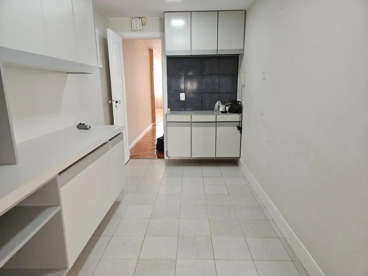 Apartamento, 200 m², com varanda envidraçada — photo 8