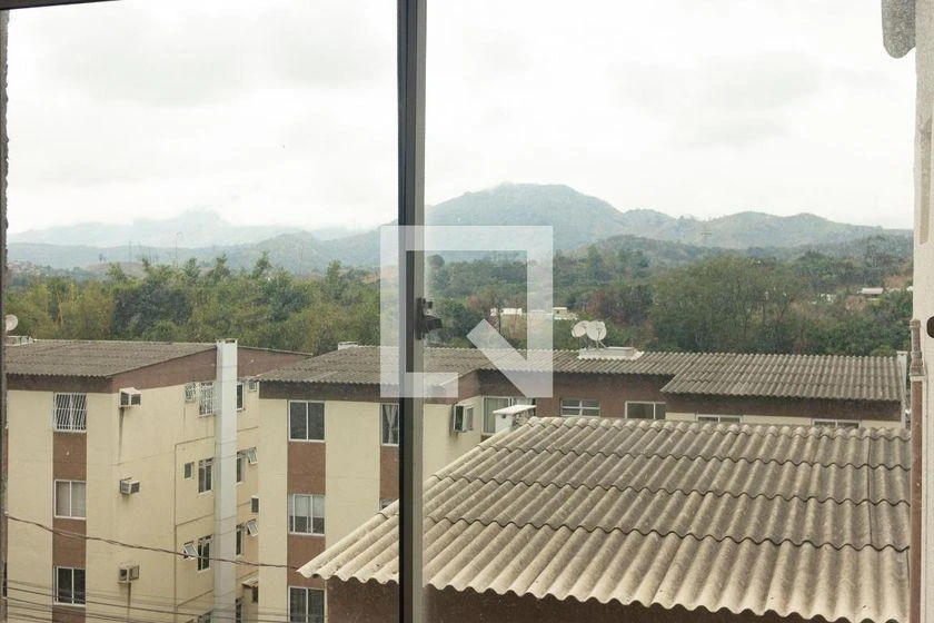 2-bedroom apartment with a mountain view in Rio de Janeiro — photo 40