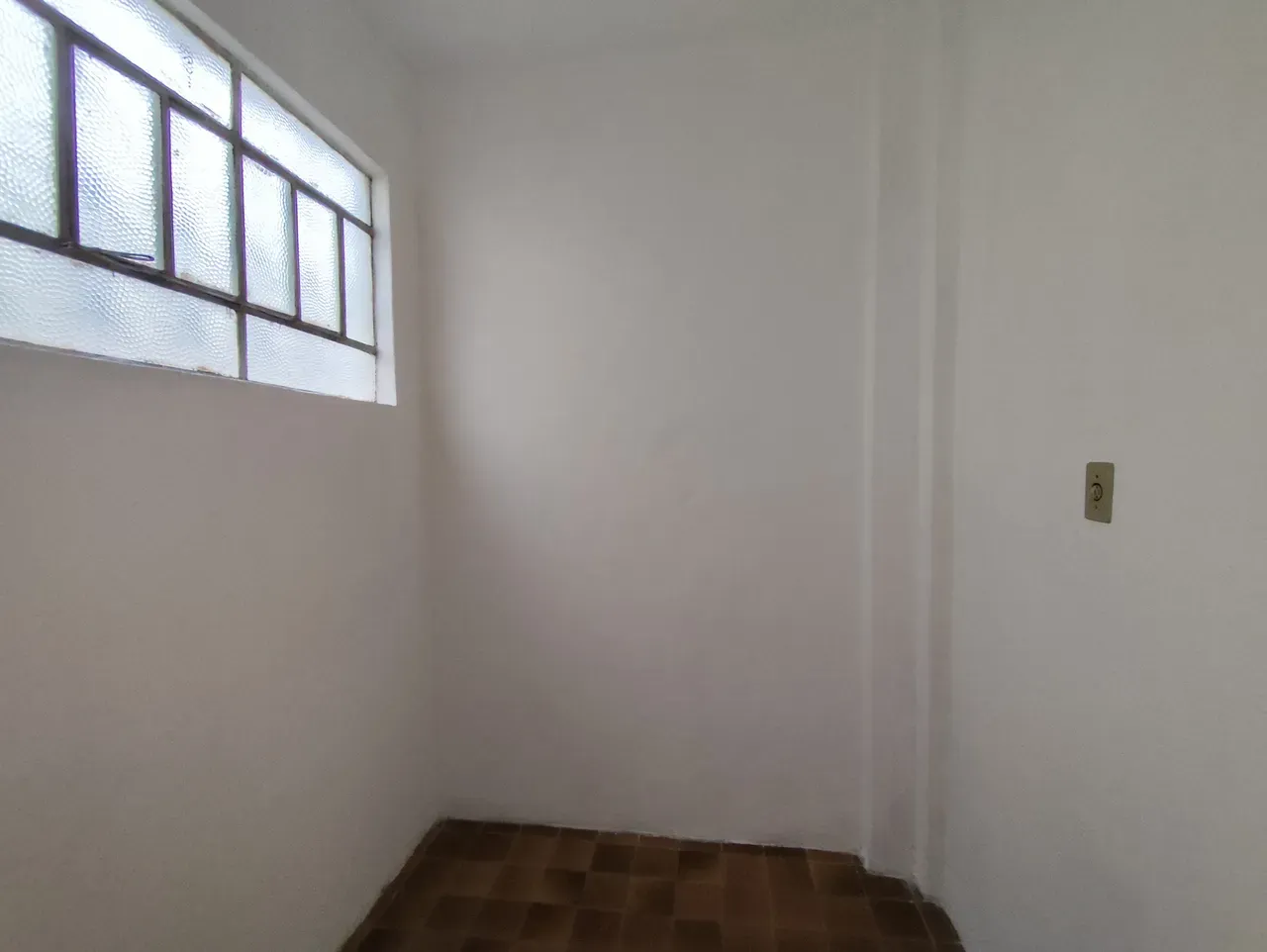 House with 3 bedrooms and 3 bathrooms, 1 parking spot — photo 12