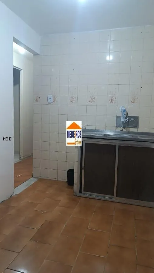 Rental apartment with 2 bedrooms and 1 bathroom — photo 37