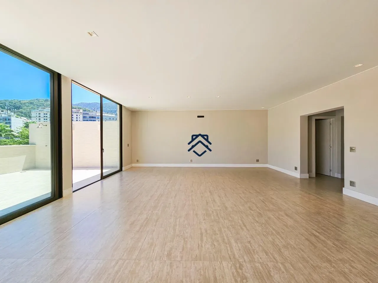 Cobertura linear com 4 suítes e 460 m² com 2 vagas — photo 7
