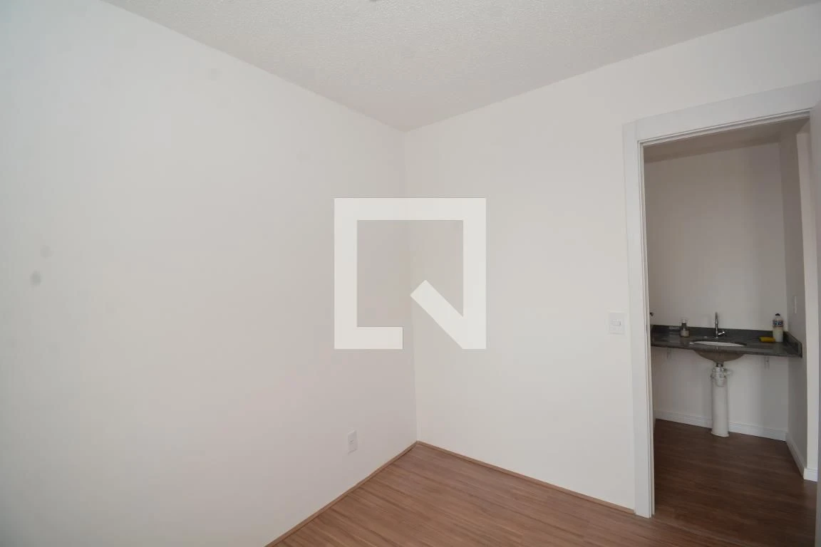 Washing machine in a one-bedroom apartment, 33 m² — photo 24