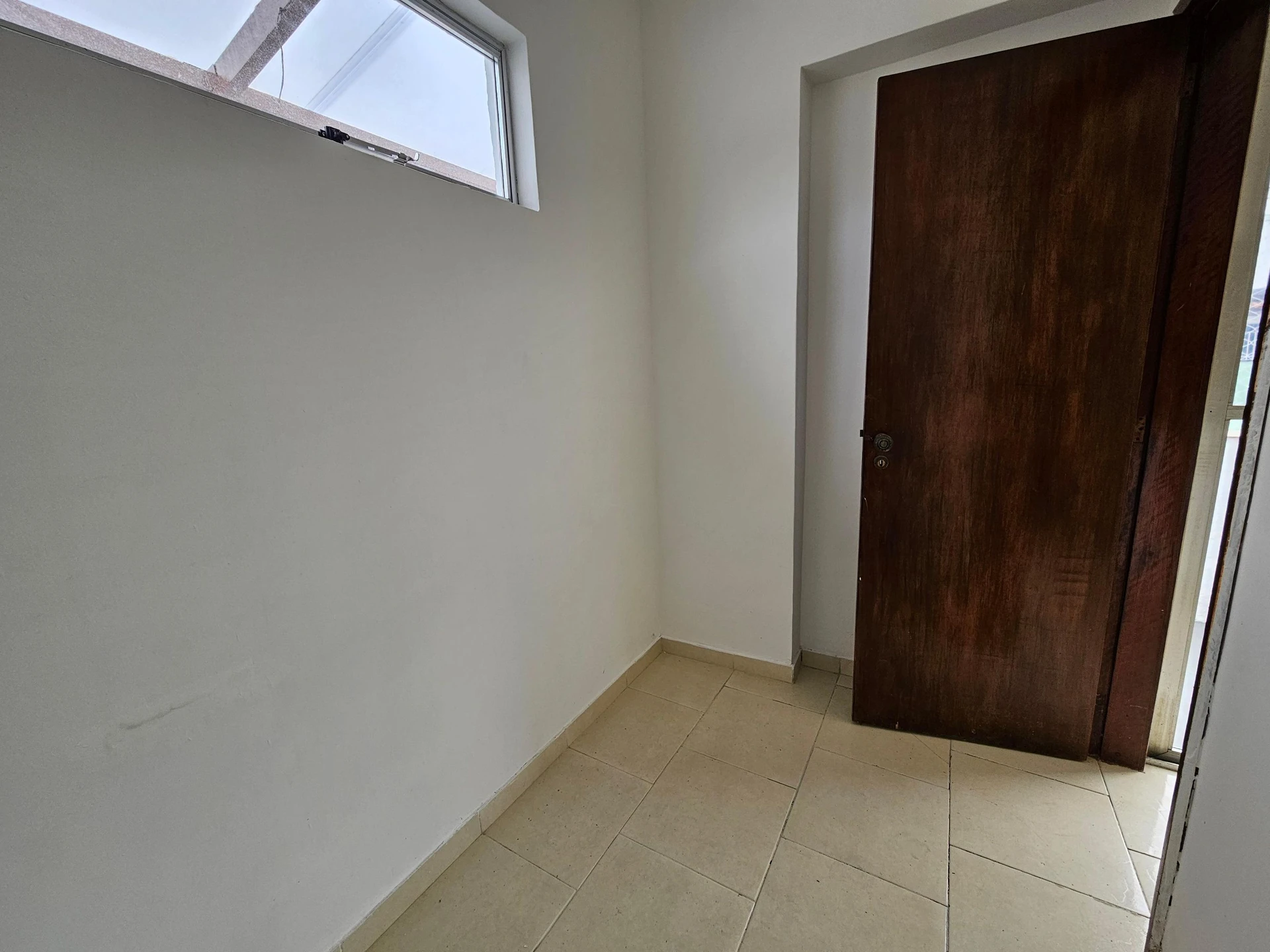 356 m² apartment with a water view and a home office — photo 52