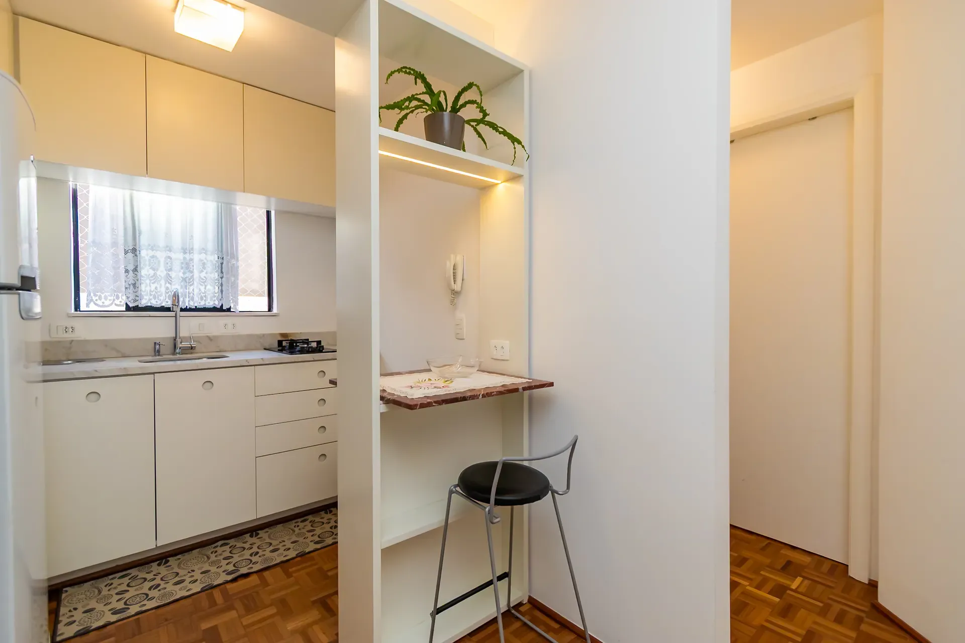 Furnished apartment, 32 m², with a dryer — photo 4