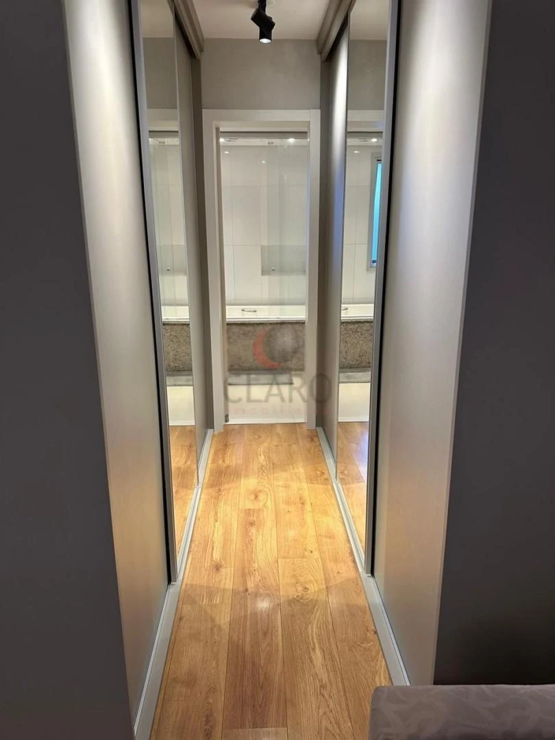 Floor-to-ceiling windows in a 3-bedroom apartment, 46 m² — photo 9