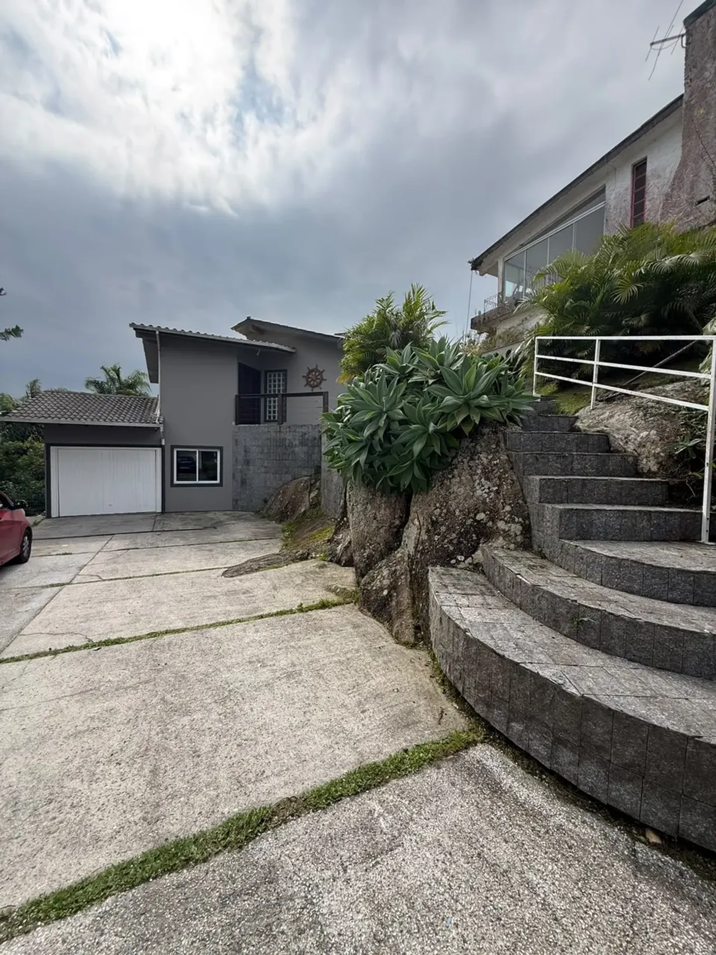 Water view in a 3-bedroom house, 180 m² — photo 24