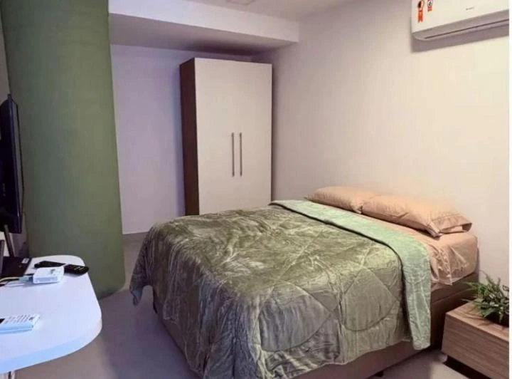 Мебльована квартира 25 м² з 1 спальнею та суїтом — photo 6