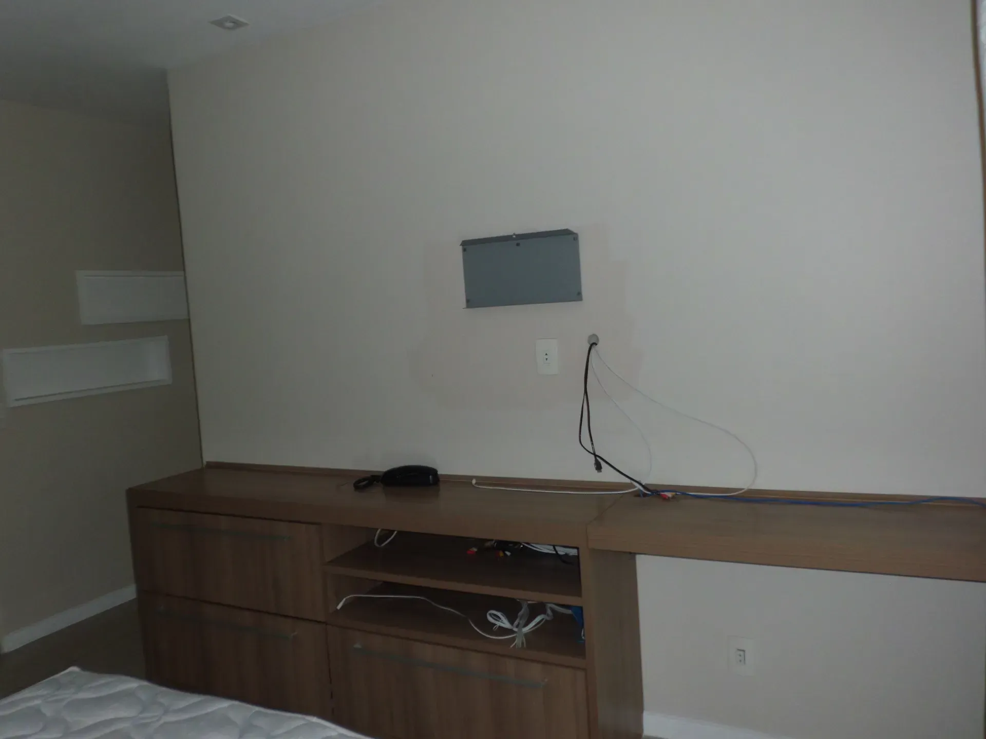 Water view in a 4-bedroom apartment, 142 m² — photo 35