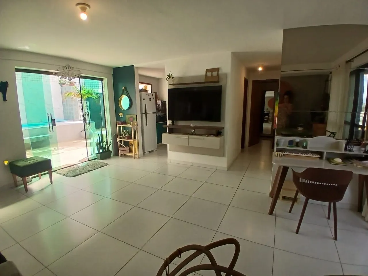 Home office in a 2-bedroom apartment, 115 m² — photo 17