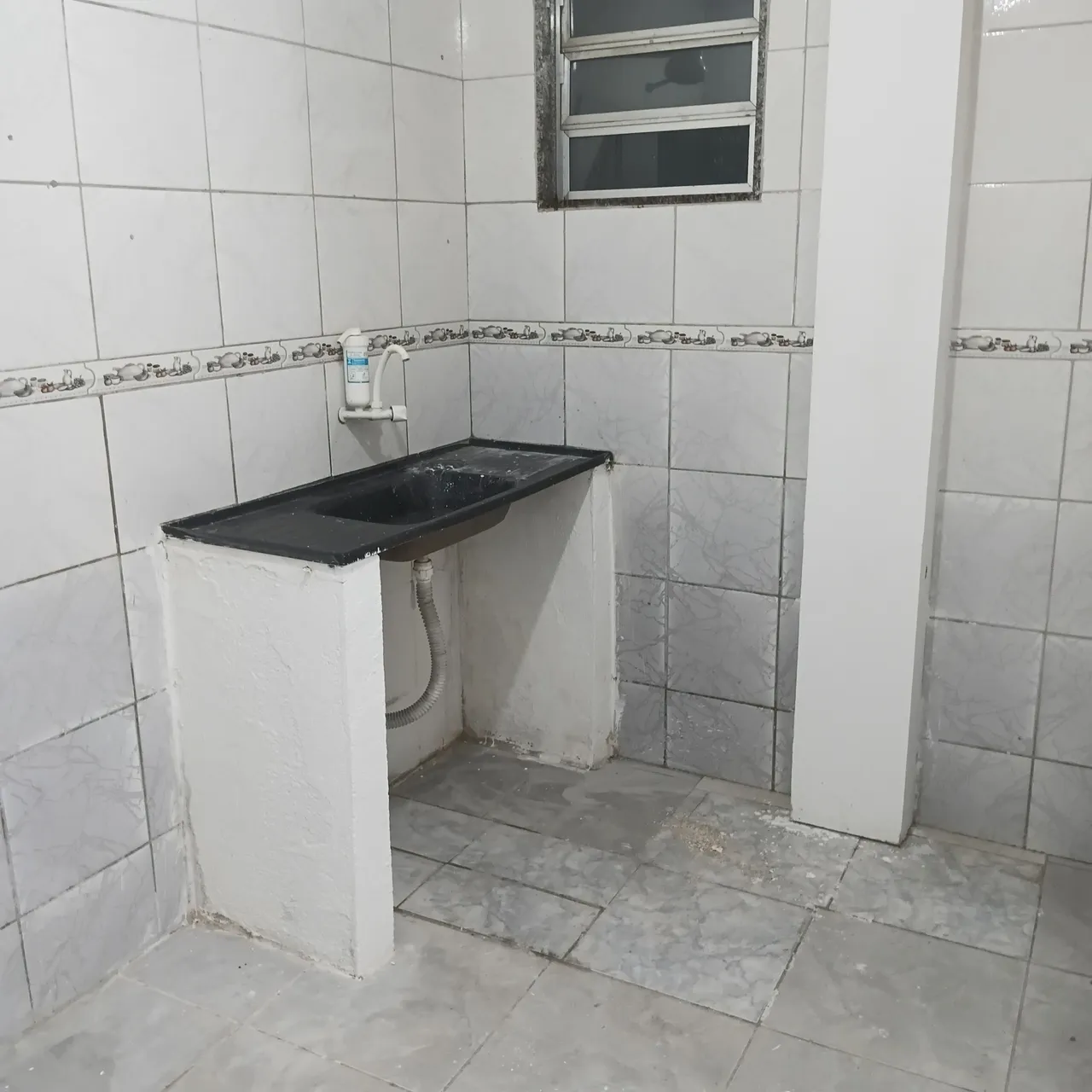 Casa para alugar com 1 quarto e 1 banheiro — photo 2