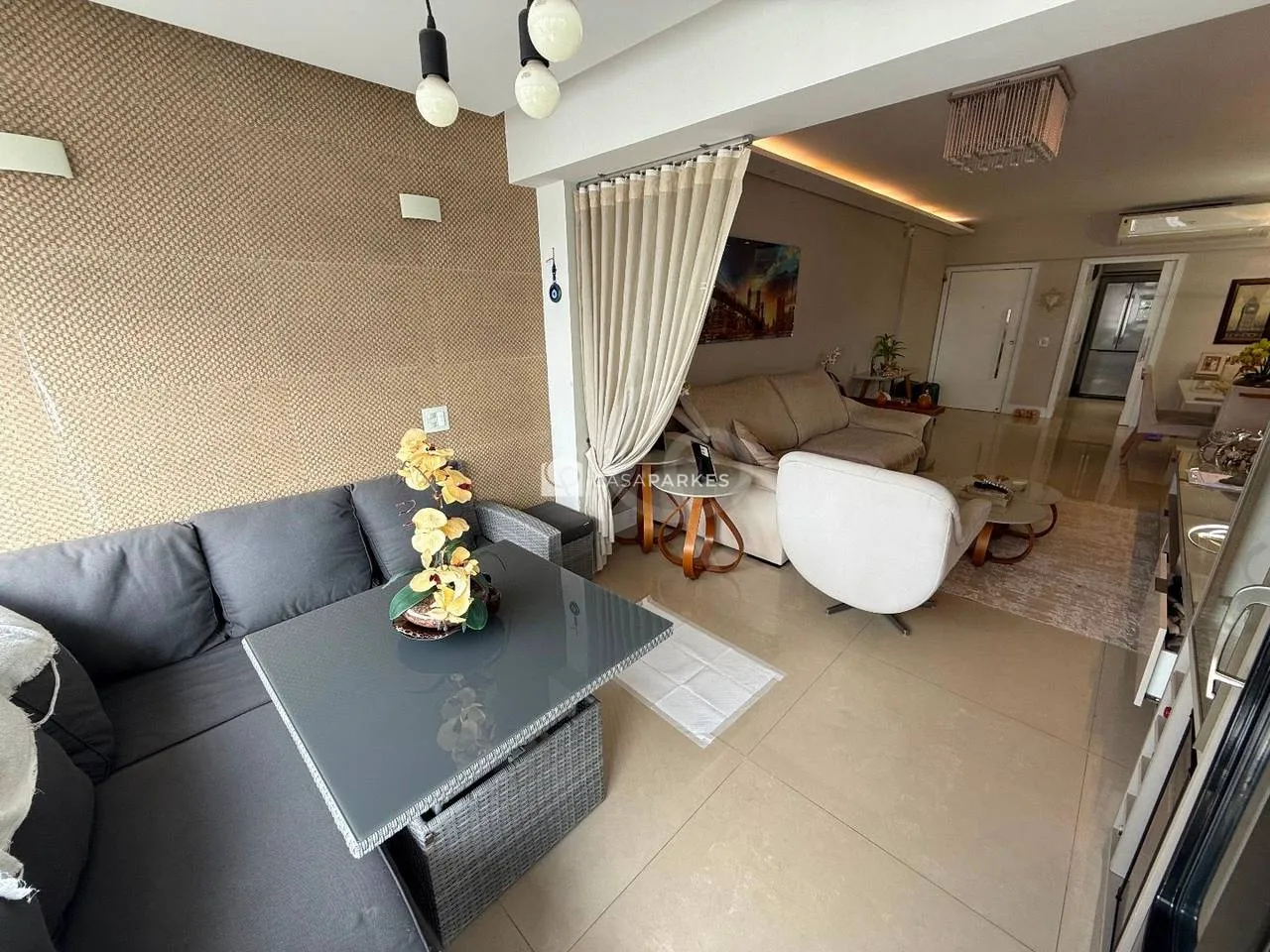 Furnished apartment, 125 m², with floor-to-ceiling windows — photo 14