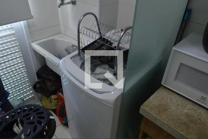 1-bedroom furnished apartment with glass shower cabin — photo 23