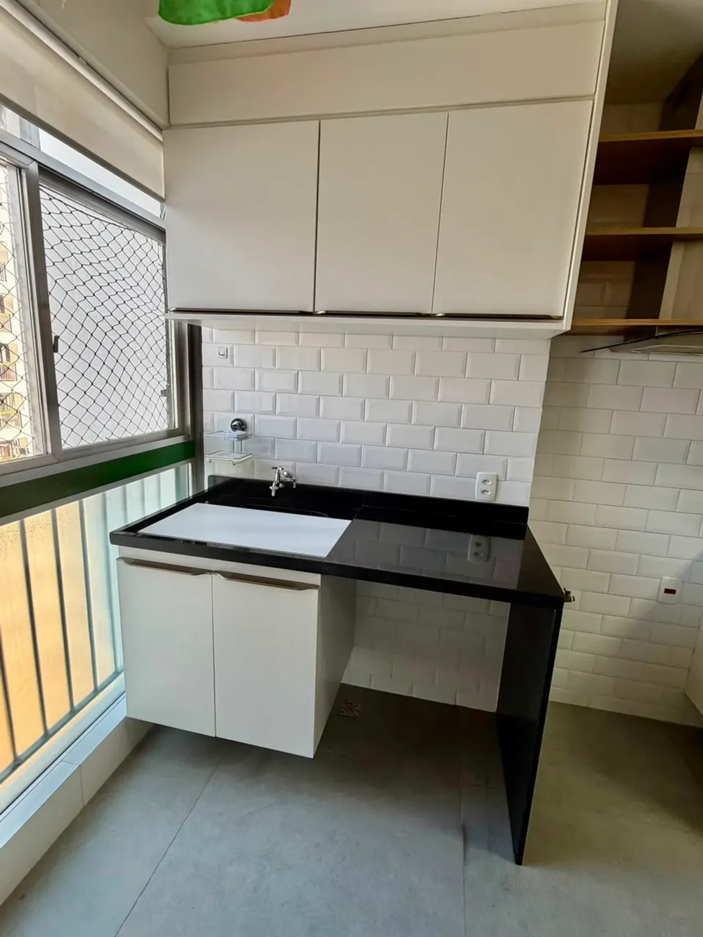 Furnished apartment with 3 bedrooms and 2 bathrooms — photo 22