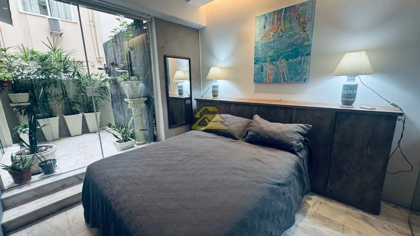 100 m² apartment with 2 en-suite bedrooms and parking — photo 32