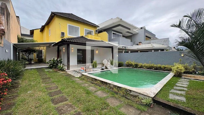 4-bedroom house with a washing machine — photo 50