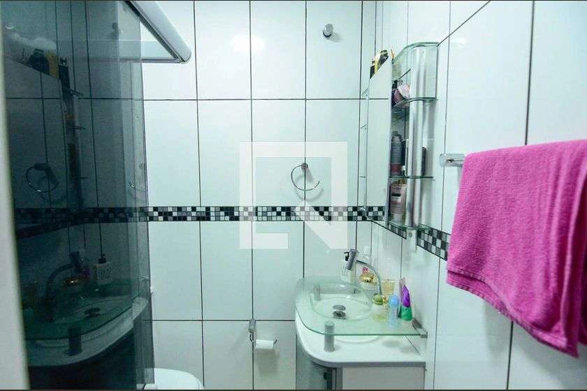 Furnished 55 m² apartment with 2 bedrooms and glass balcony — photo 20