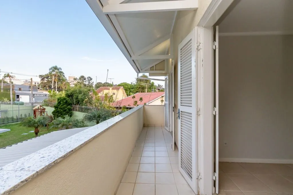 Unfurnished house with 4 bedrooms and 150 m² — photo 23