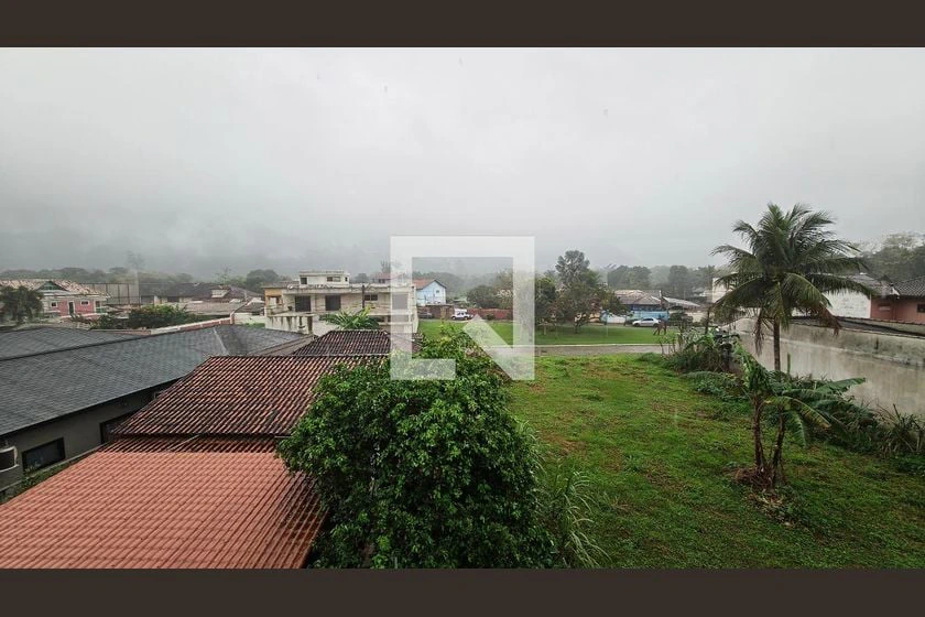 Casa en condominio con 4 dormitorios y jardín privado — photo 17
