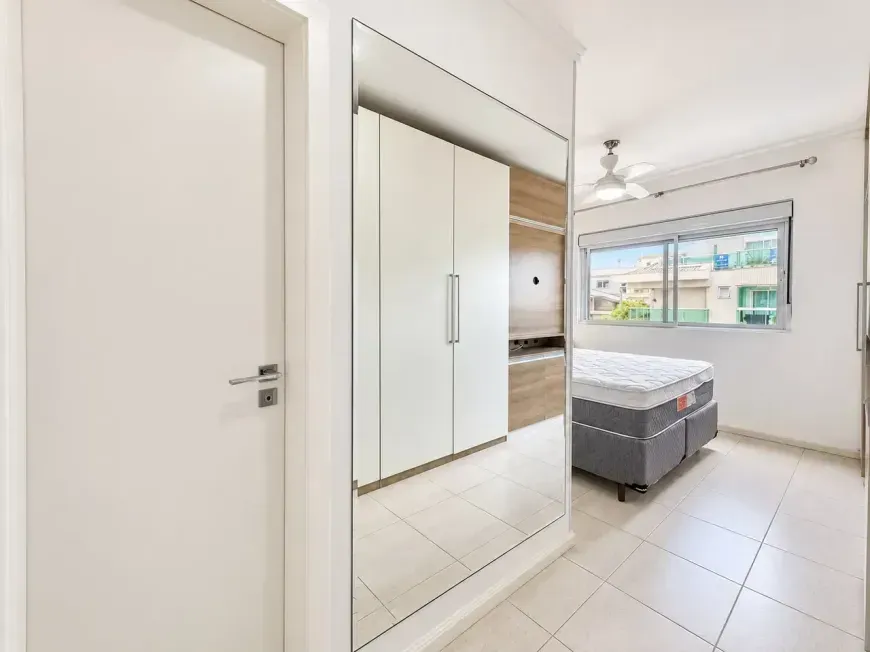 3-bedroom apartment in a building with a pool — photo 5